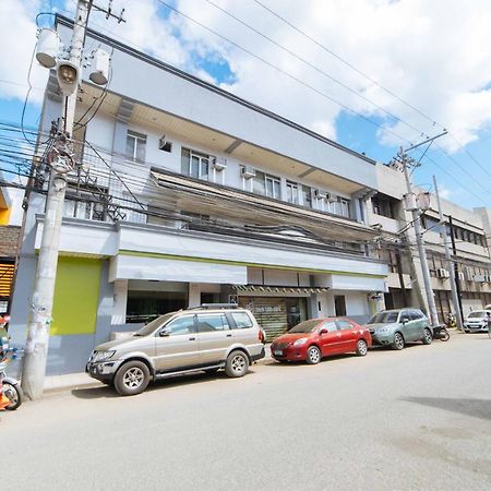 Reddoorz Plus Near San Pedro Cathedral Davao City Kültér fotó