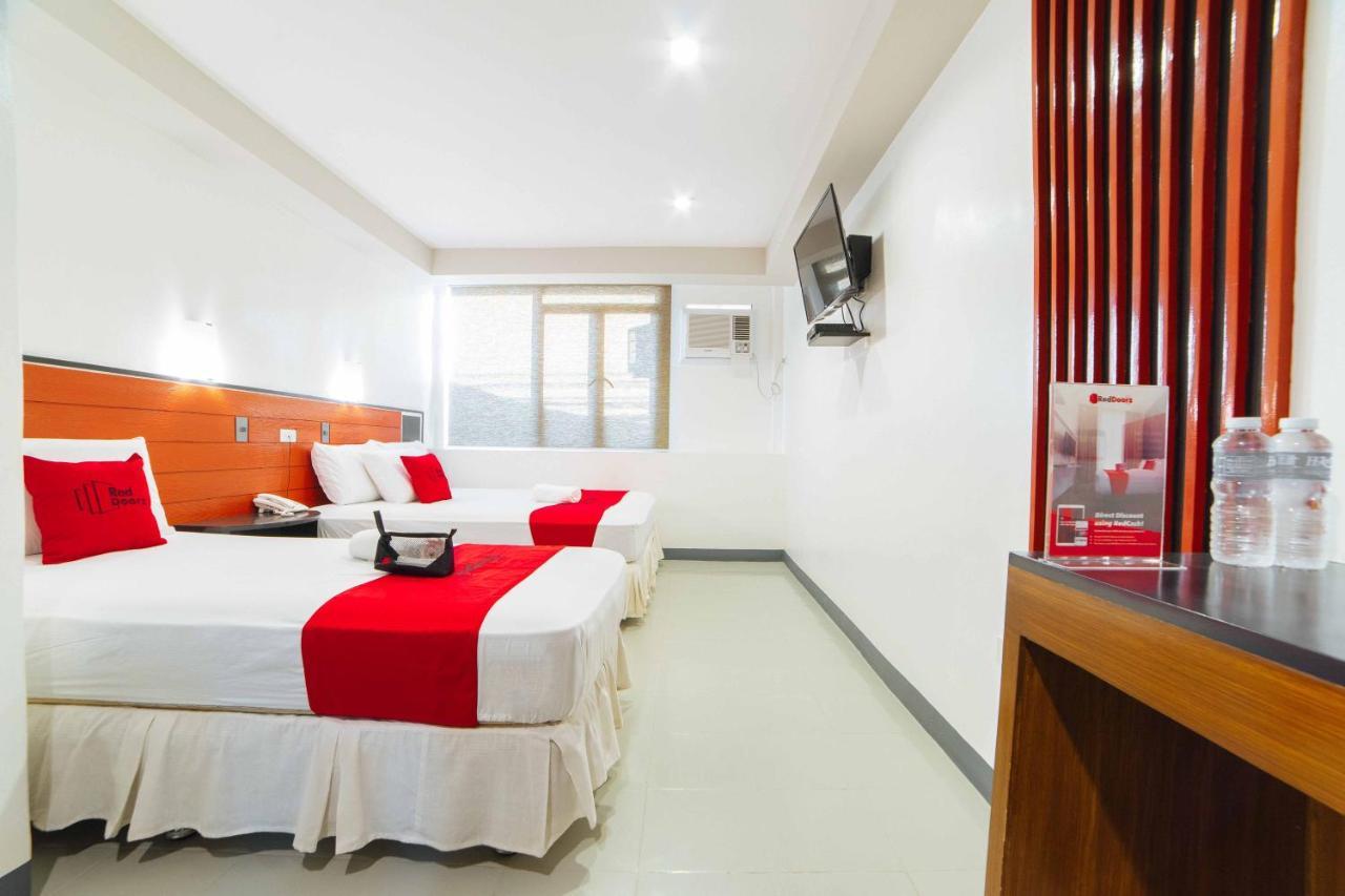 Reddoorz Plus Near San Pedro Cathedral Davao City Kültér fotó