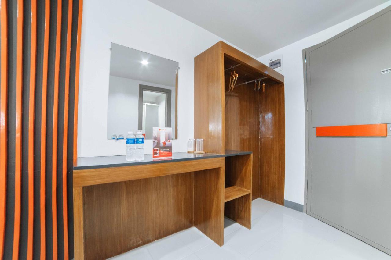 Reddoorz Plus Near San Pedro Cathedral Davao City Kültér fotó